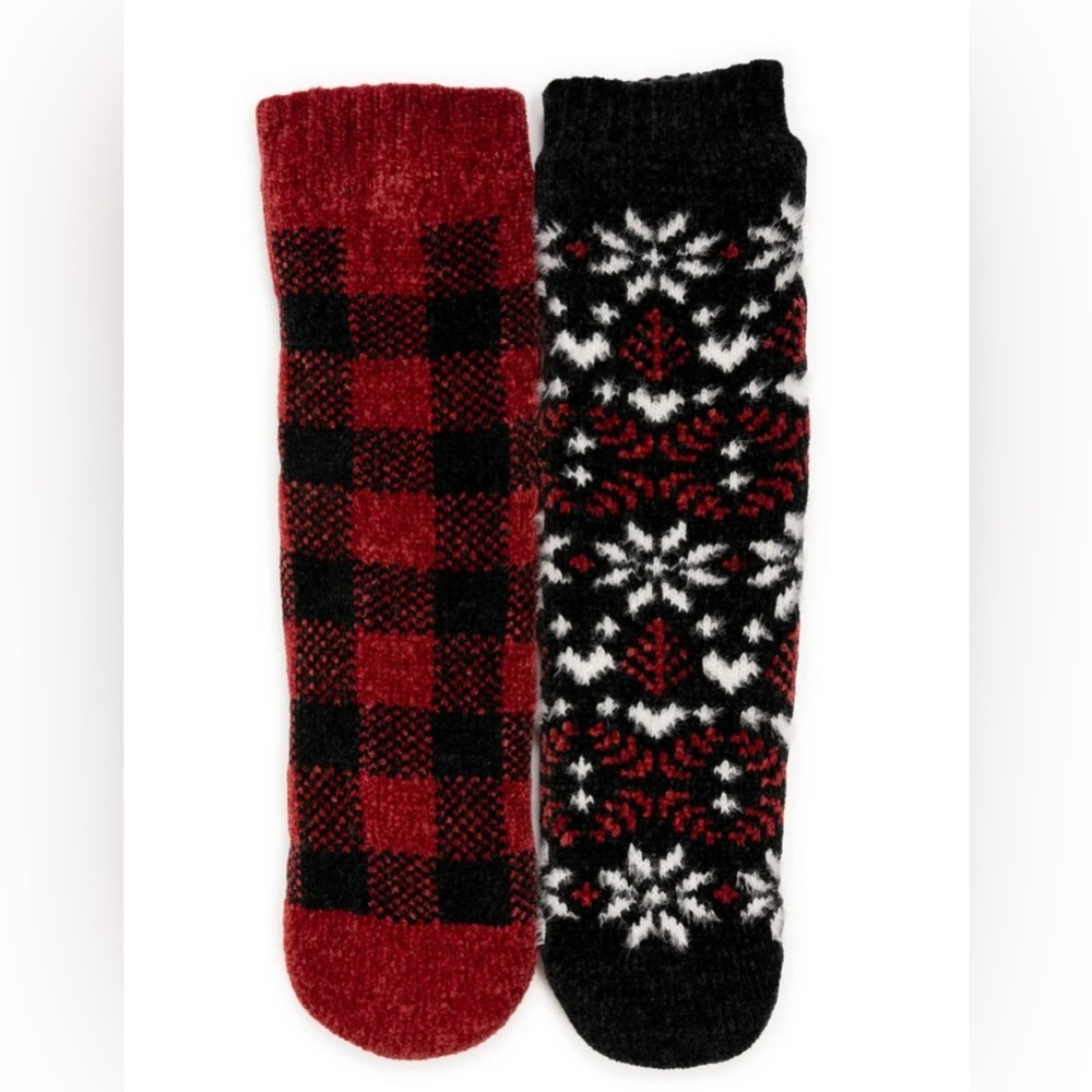Muk Luks Cabin Cozy  Red and Black Winter Socks 2 Pack NWT - Picture 9 of 9